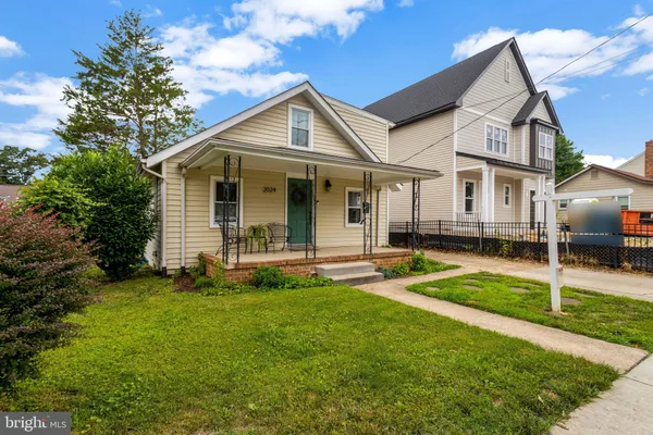 $790,000 | 2024 South Nelson Street, Arlington, VA 22204