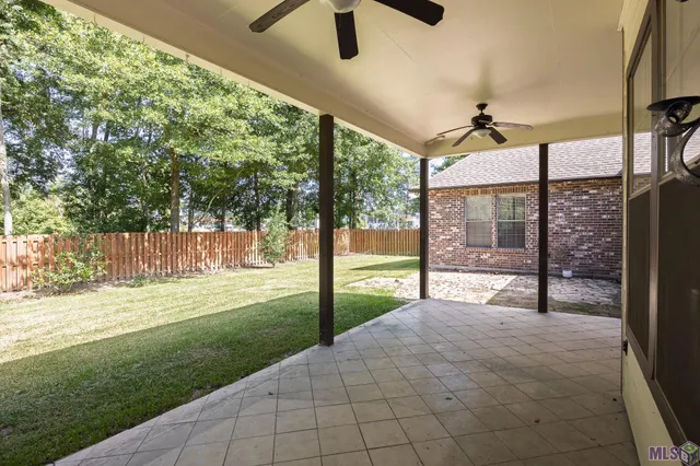 $415,500 | 13627 Forest Lawn Drive, Prairieville, LA 70769