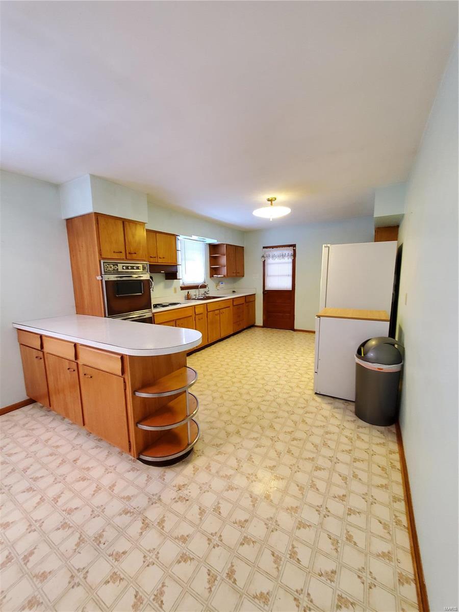 1337 Gerber Road Edwardsville, IL 62025 - Photo 15 of 31 Gallery Image 15