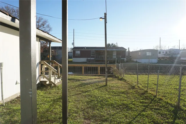 $1,200 | 8977 Gladewood, Willis, TX 77318