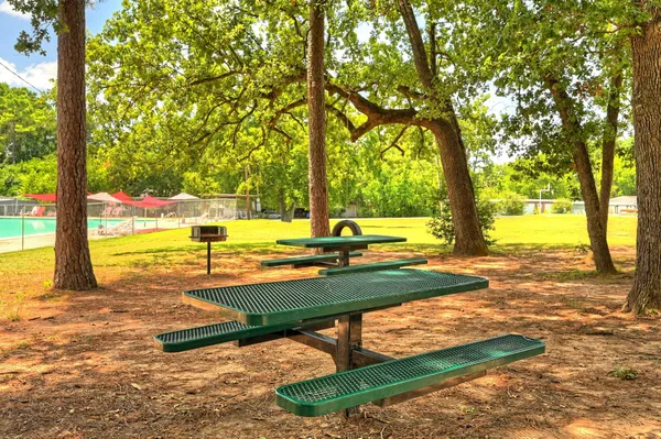 $1,200 | 8977 Gladewood, Willis, TX 77318