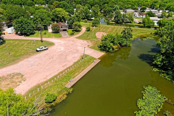 $1,200 | 8977 Gladewood, Willis, TX 77318