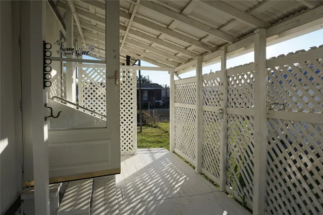 $1,200 | 8977 Gladewood, Willis, TX 77318