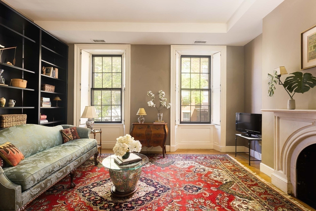 19 Hancock Street, Unit 2 Boston, MA 02114 - Photo 6 of 14