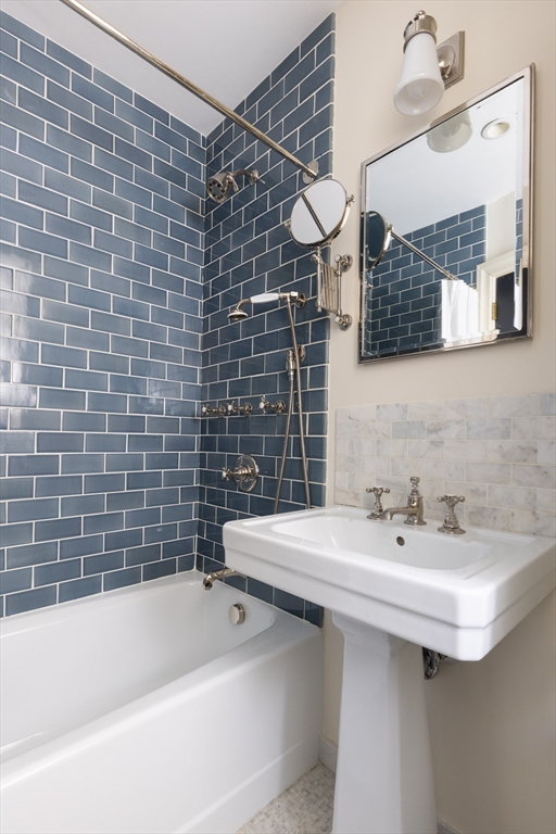 19 Hancock Street, Unit 2 Boston, MA 02114 - Photo 10 of 14