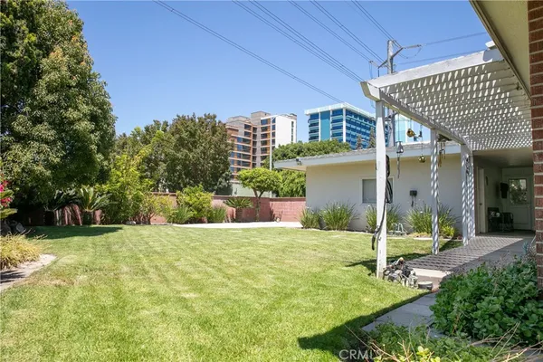 $4,300 | 1203 Laster Avenue, Anaheim, CA 92802