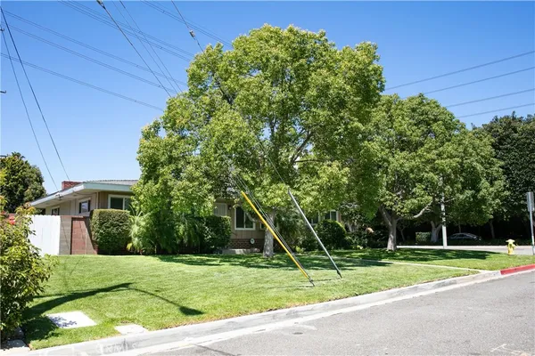 $4,300 | 1203 Laster Avenue, Anaheim, CA 92802