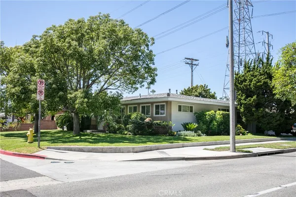 $4,300 | 1203 Laster Avenue, Anaheim, CA 92802