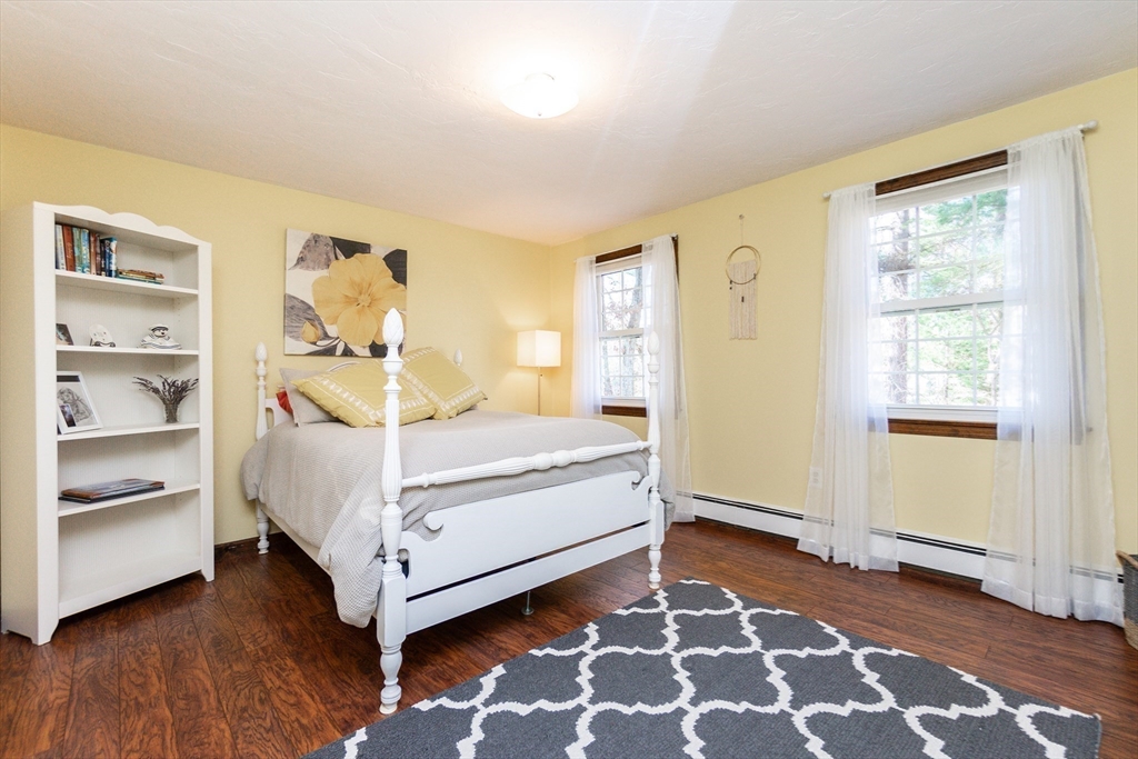 12 Barnstable Road Norfolk, MA 02056 - Photo 15 of 28 Gallery Image 15