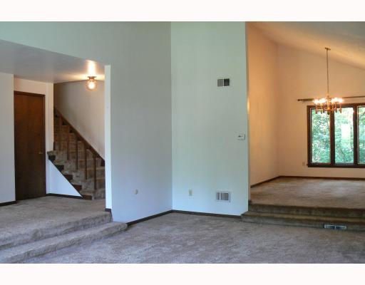 2211 Ramsey Road Monroeville, PA 15146 - Photo 3 of 18 Living Room.