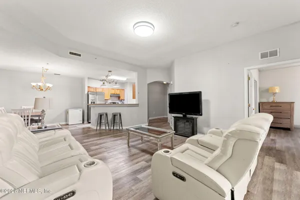 $185,000 | 785 Oakleaf Plantation Parkway, Unit 1413, Orange Park, FL 32065