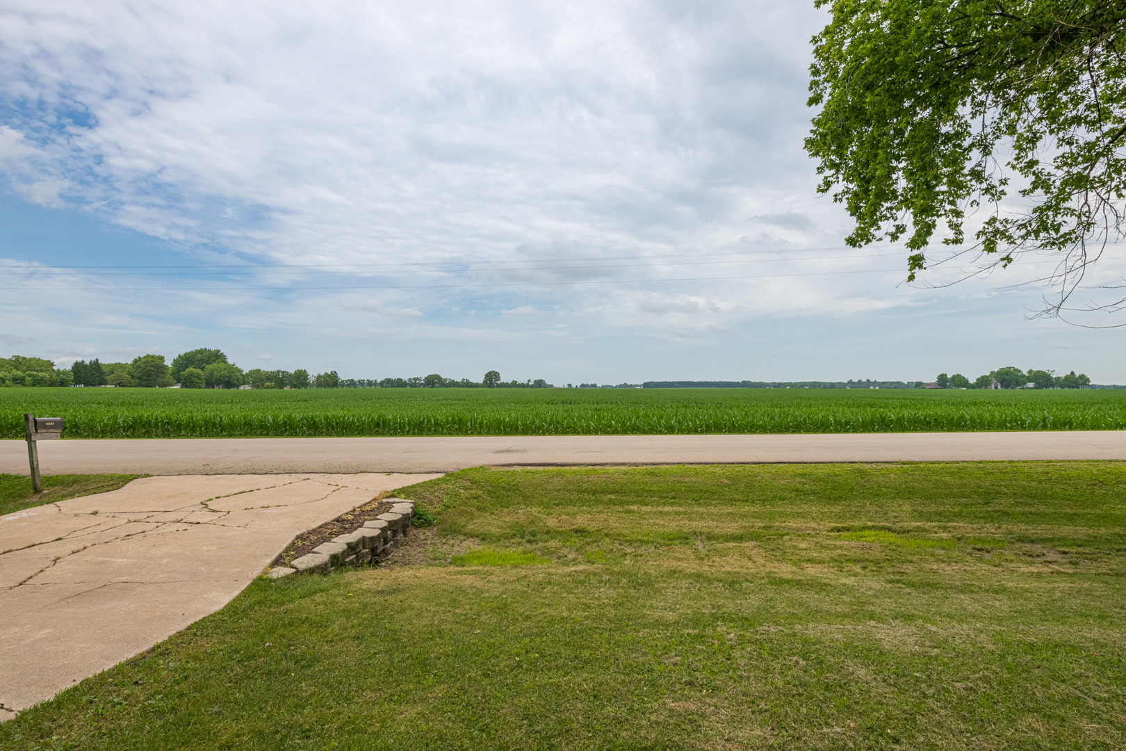 11183 East Fisher Road Rochelle, IL 61068 - Photo 23 of 24