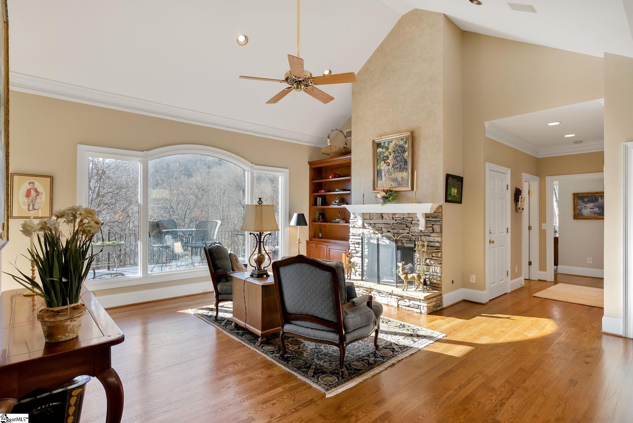 4 Hyacinth Drive Landrum, SC 29356 - Photo 4 of 43