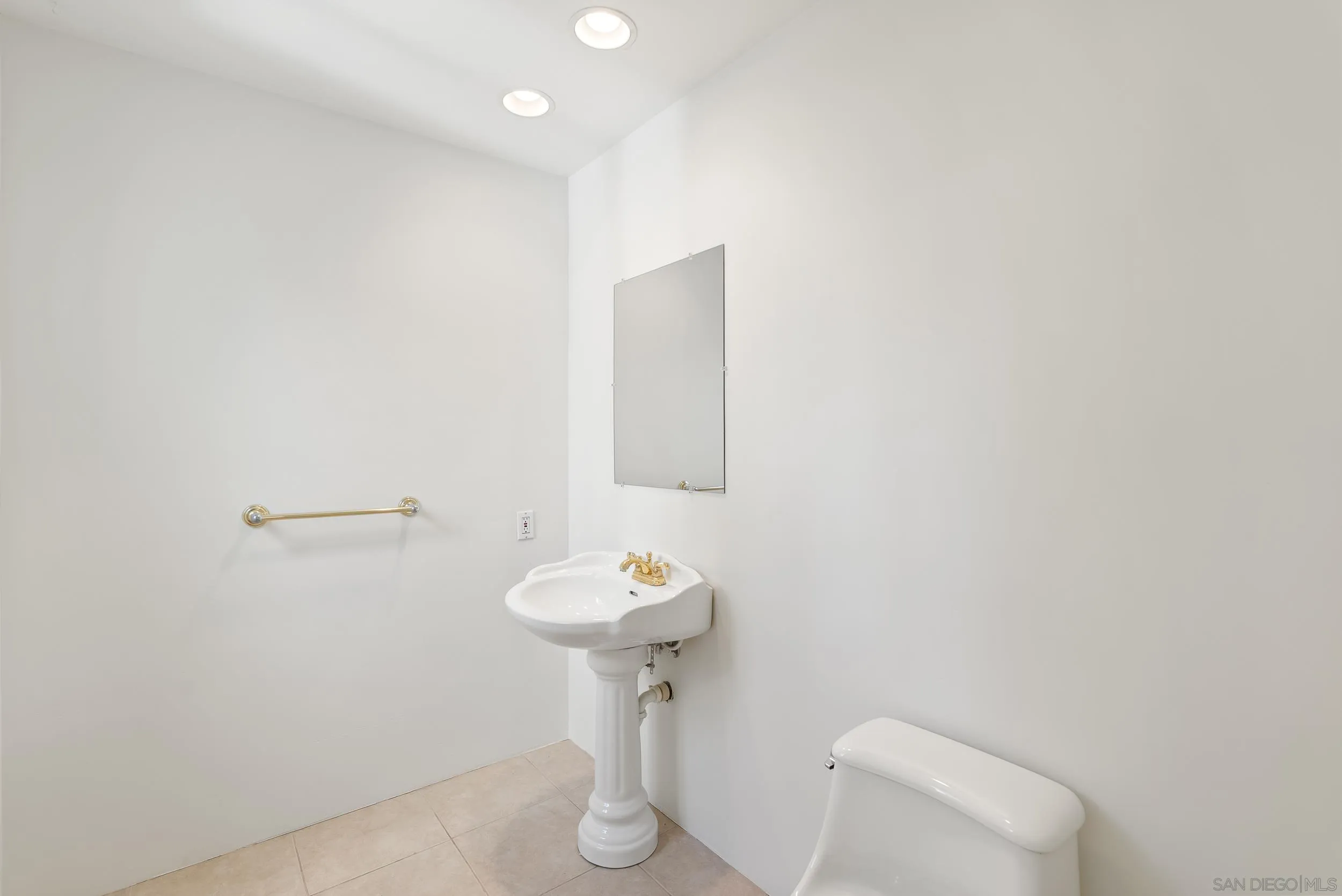 28328 Kettering Lane Escondido, CA 92026 - Photo 15 of 50 a bathroom with a toilet