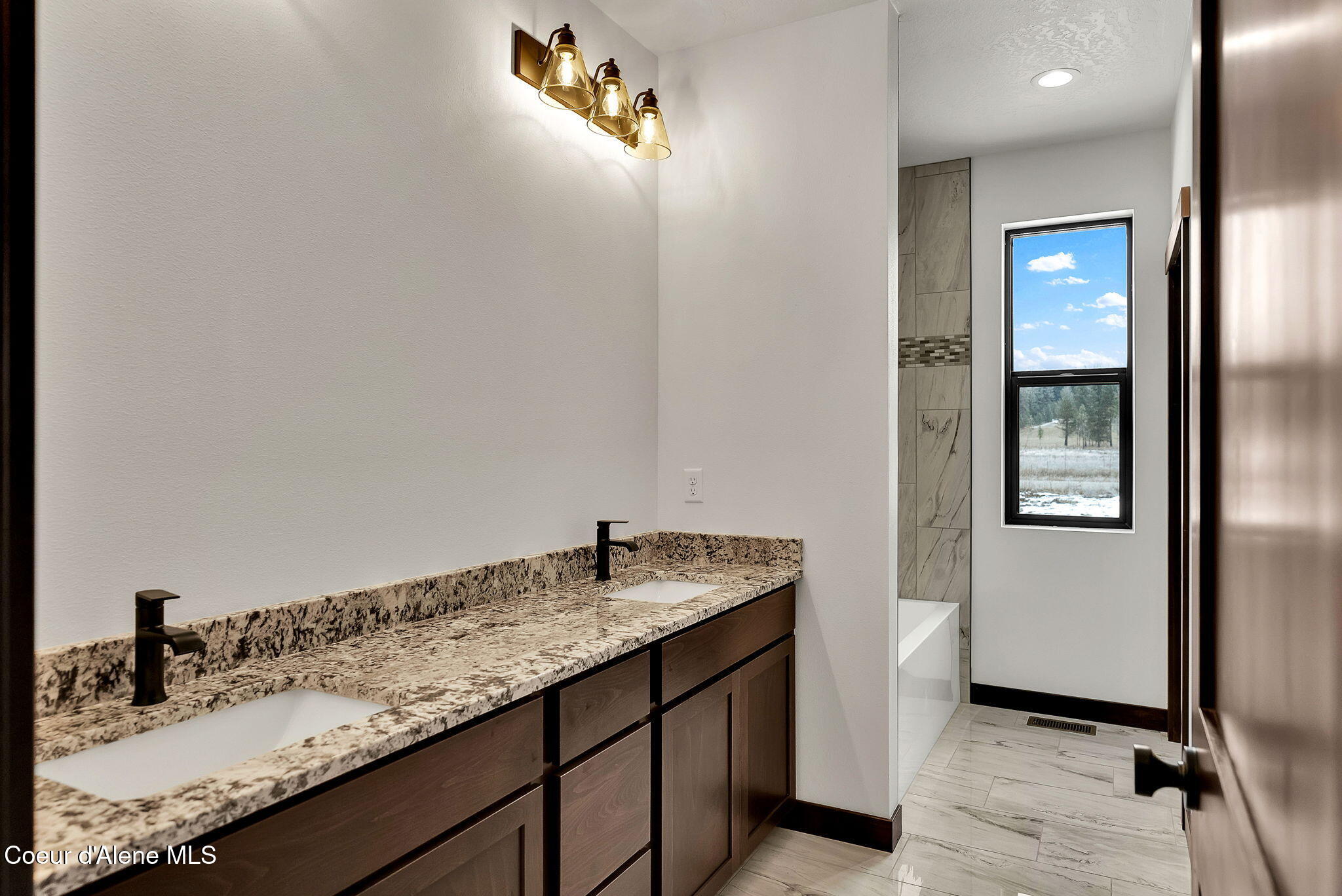 969 Flying Geese Way Blanchard, ID 83804 - Photo 16 of 25 26-web-or-mls-SkyLight - Bentley-03 (2)