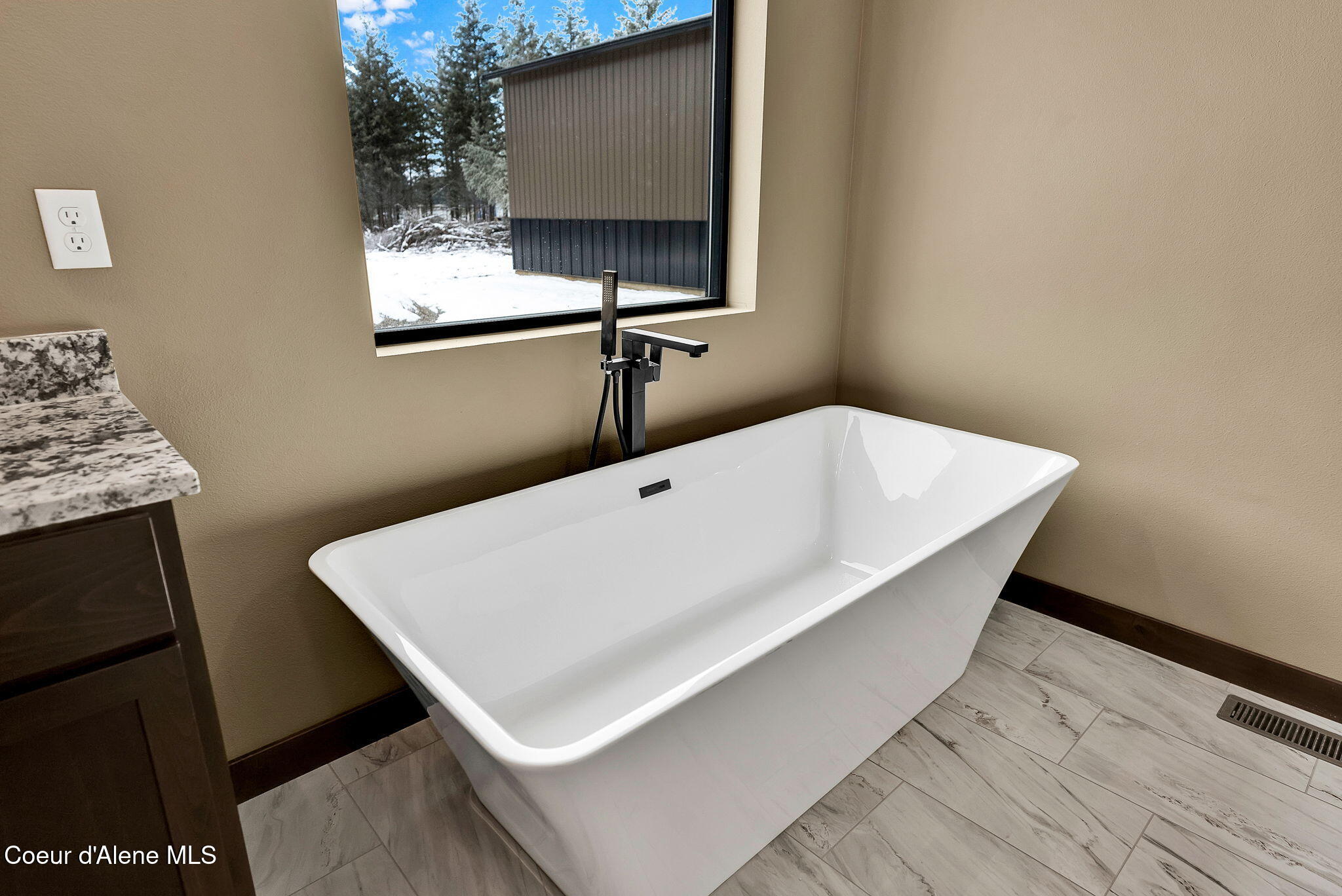 969 Flying Geese Way Blanchard, ID 83804 - Photo 10 of 25 15-web-or-mls-SkyLight - Bentley-16 (2)