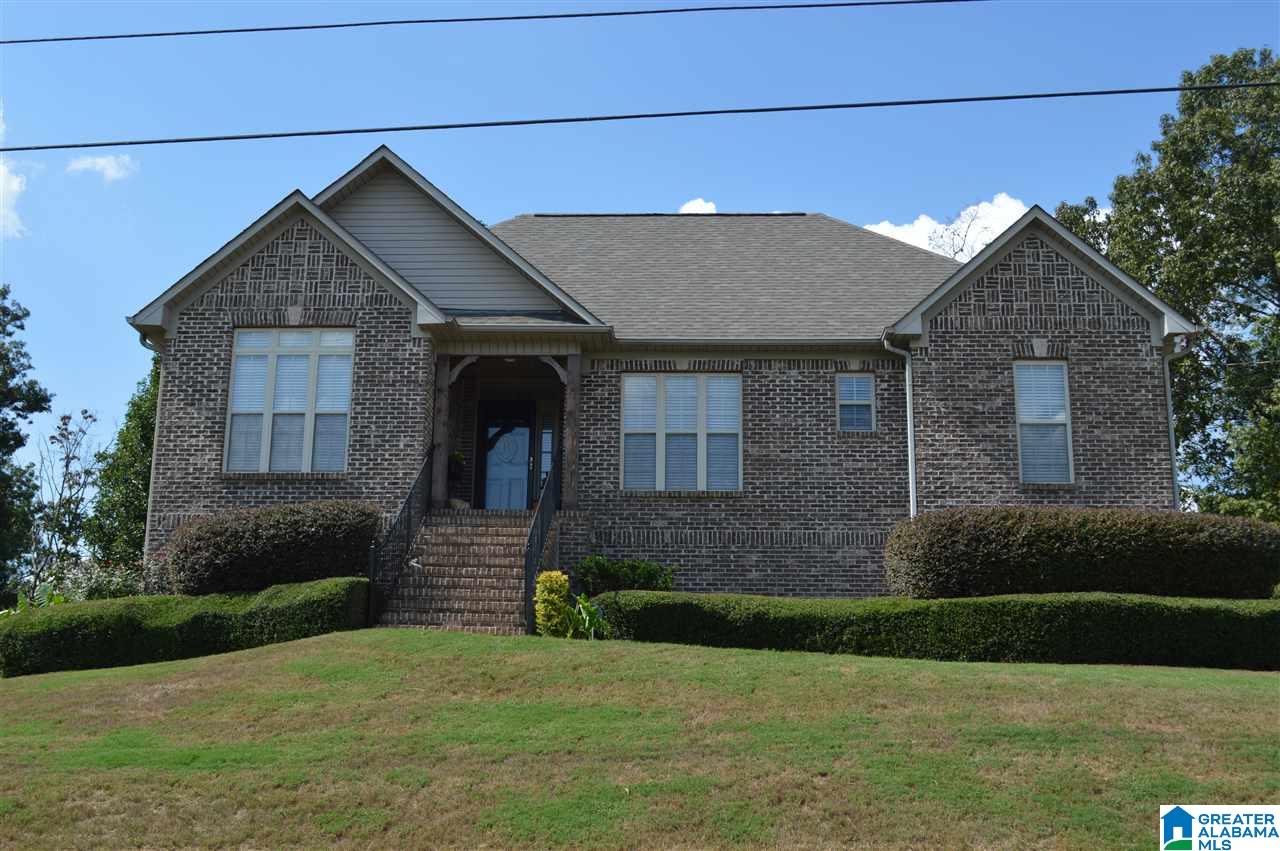 606 Woodland Ridge Road Odenville, AL 35120 - Photo 1 of 40