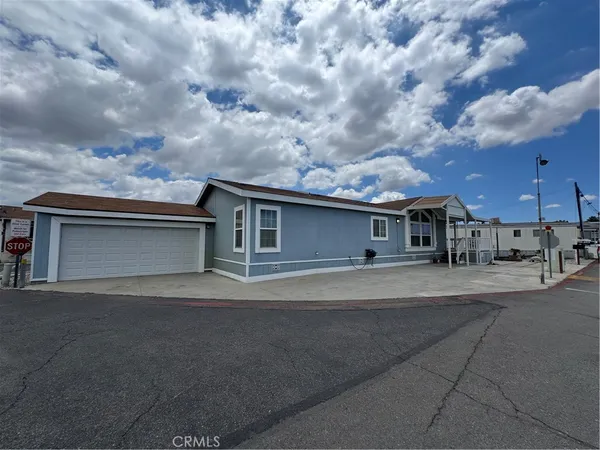 $274,999 | 50 Cypress Via, Anaheim, CA 92801