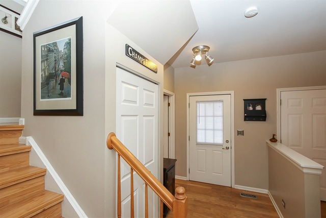 17800 Braewick Road Gurnee, IL 60031 - Photo 7 of 25