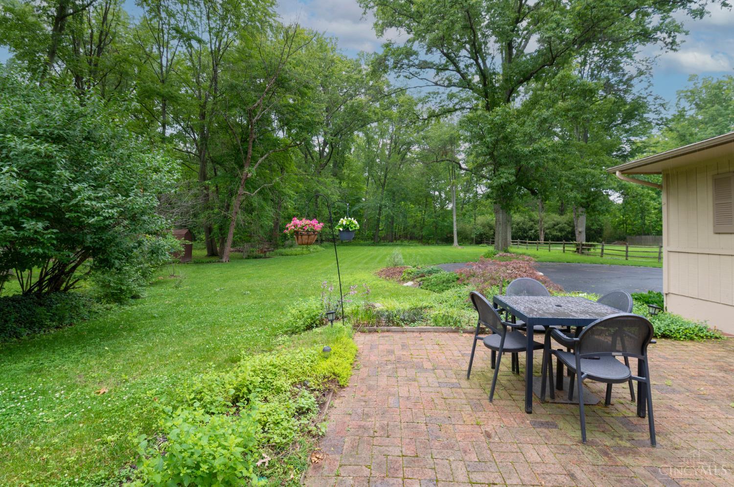 1388 Wade Road Milford, OH 45150 - Photo 3 of 43 Gallery Image 3