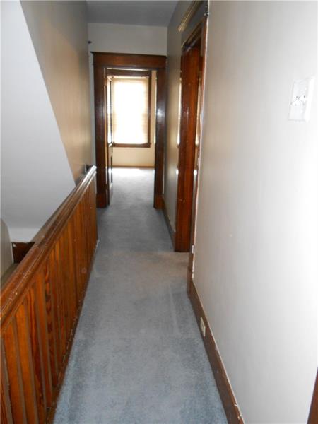 814 7th Street McKees Rocks, PA 15136 - Photo 13 of 20