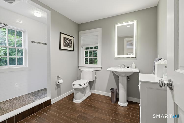 39 Stanwich Road Greenwich, CT 06830 - Photo 20 of 28