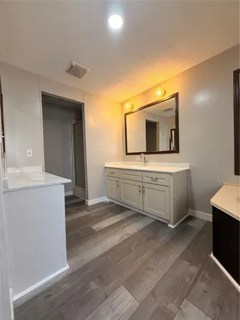 $1,250 | 14329 Greenville Street, Houston, TX 77015