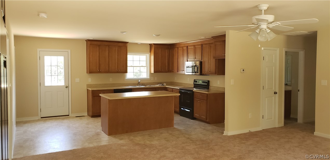 9445 Robin Road Disputanta, VA 23842 - Photo 12 of 22 Gallery Image 12