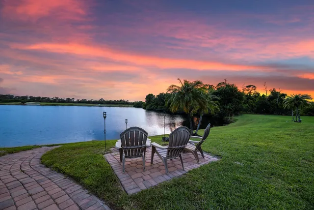 $1,295,000 | 1936 Southwest Wood Duck Lane, Palm City, FL 34990