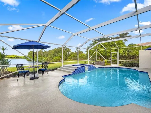 $1,295,000 | 1936 Southwest Wood Duck Lane, Palm City, FL 34990