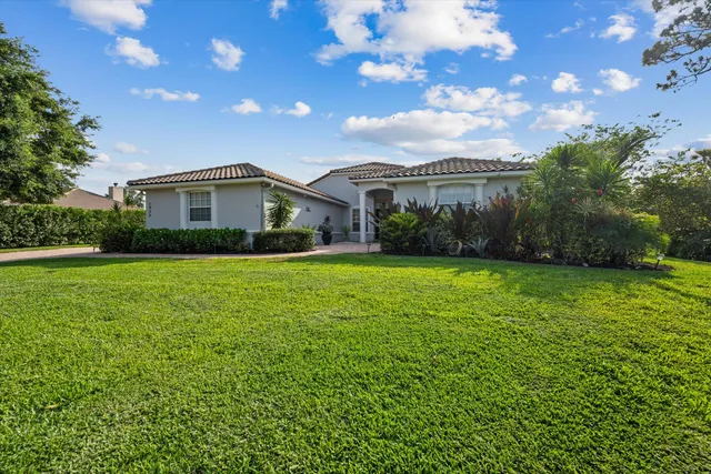 $1,295,000 | 1936 Southwest Wood Duck Lane, Palm City, FL 34990