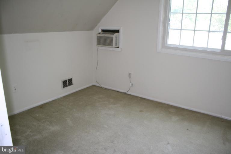 5403 Dunsmore Road Alexandria, VA 22315 - Photo 9 of 27 Bedroom 2
