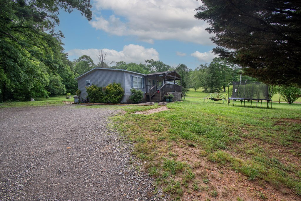 434 Creamery Road Brasstown, NC 28902 - Photo 2 of 29
