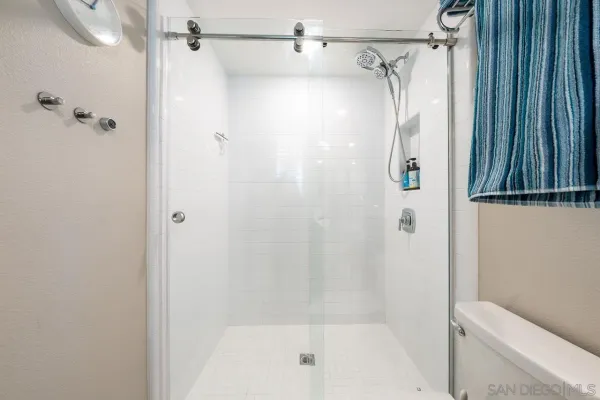 $1,499,000 | 810 Santa Barbara Place, San Diego, CA 92109