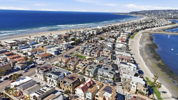 $1,499,000 | 810 Santa Barbara Place, San Diego, CA 92109