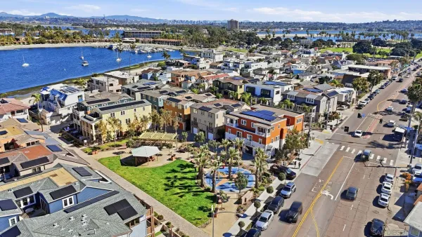 $1,499,000 | 810 Santa Barbara Place, San Diego, CA 92109