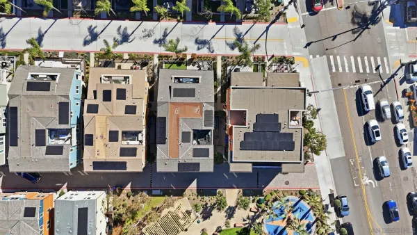 $1,499,000 | 810 Santa Barbara Place, San Diego, CA 92109