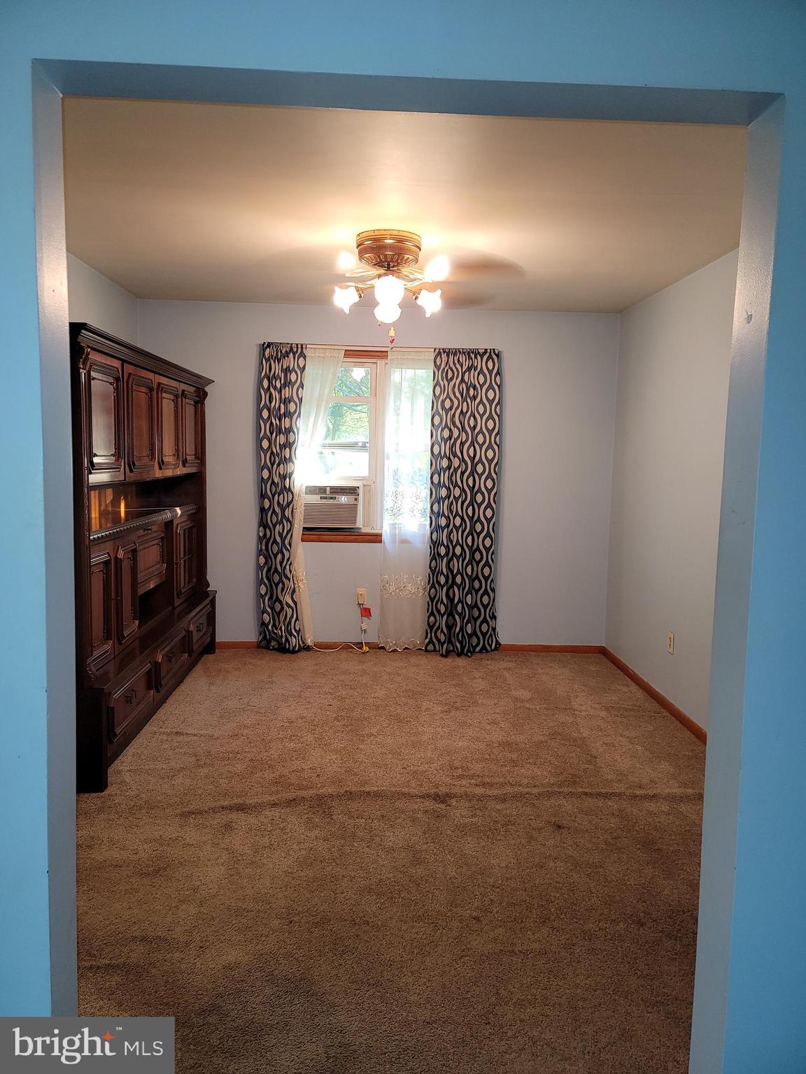 528 Limestone Road Carlisle, PA 17015 - Photo 13 of 28 Gallery Image 13