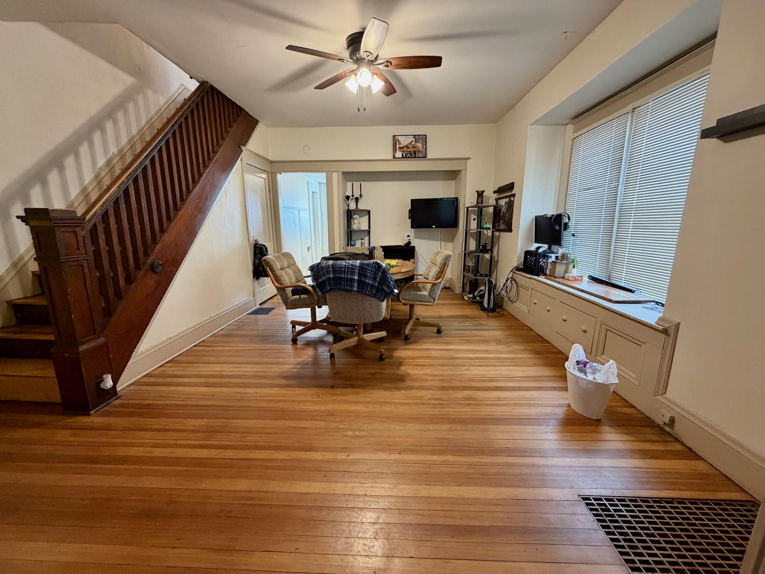 469 East Cecil Street Springfield, OH 45503 - Photo 6 of 21