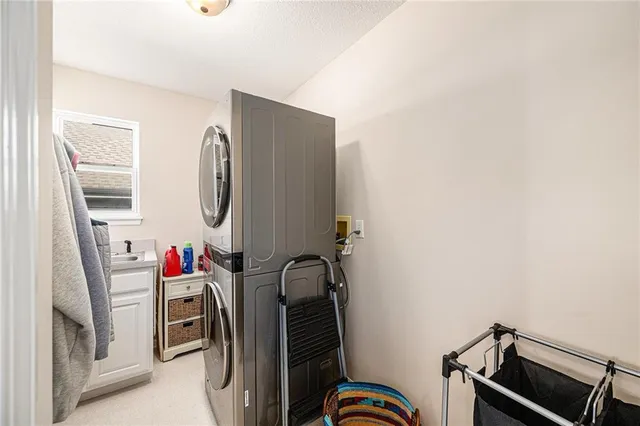 $399,900 | 4407 Northeast 72nd Terrace, Kansas City, MO 64119