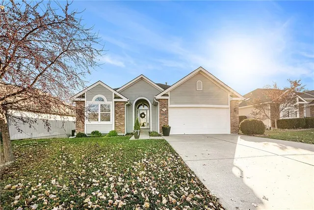 $399,900 | 4407 Northeast 72nd Terrace, Kansas City, MO 64119