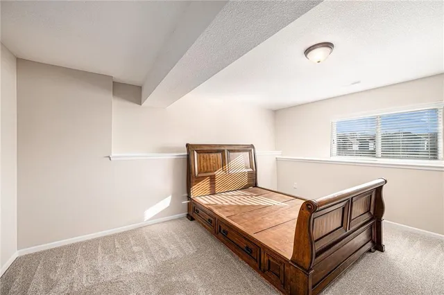 $399,900 | 4407 Northeast 72nd Terrace, Kansas City, MO 64119