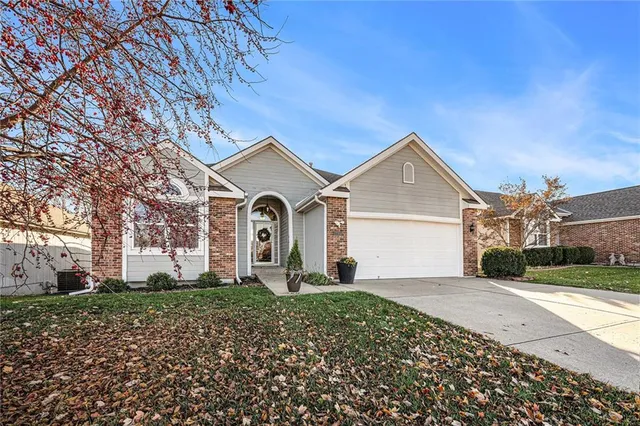 $399,900 | 4407 Northeast 72nd Terrace, Kansas City, MO 64119