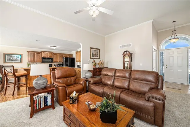 $399,900 | 4407 Northeast 72nd Terrace, Kansas City, MO 64119