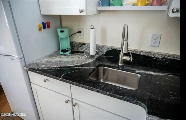 $1,600 | 714 Cronely Alley, Unit A, Wilmington, NC 28401