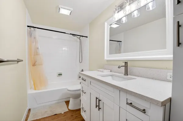$2,300 | 590 Green Springs Place, West Palm Beach, FL 33409