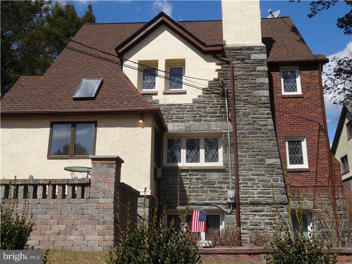 728 East Manoa Road Havertown, PA 19083 - Photo 1 of 19