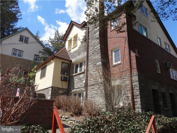 728 East Manoa Road Havertown, PA 19083 - Photo 4 of 19