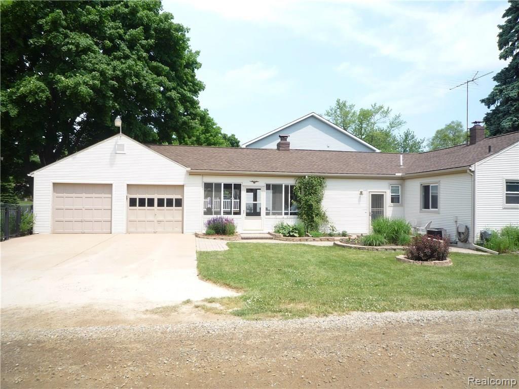 3098 York Road Rochester, MI 48309 - Photo 10 of 91 P1070969.JPG