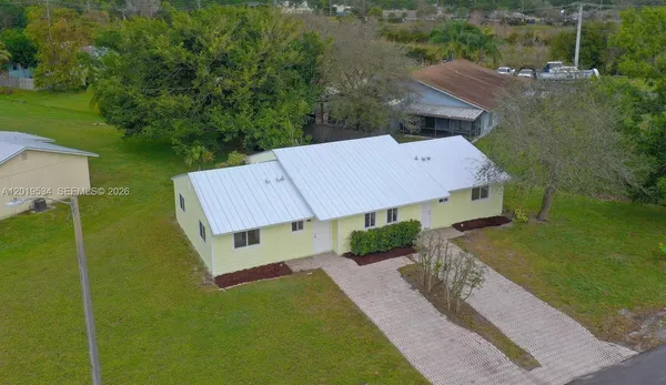$2,100 | 4667 Southeast Salvatori Road, Unit 4667, Stuart, FL 34997